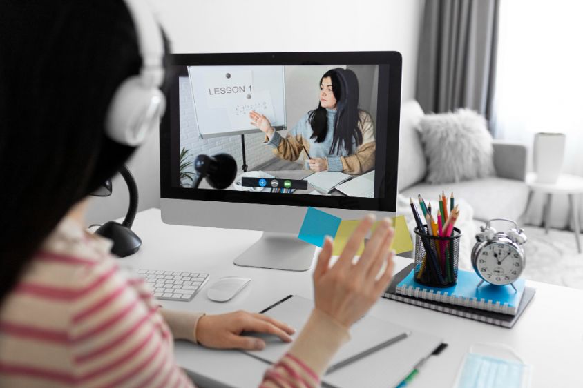 Common Mistakes to Avoid When Learning Spanish Online